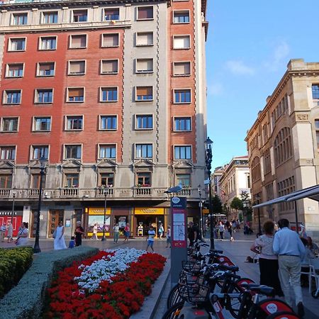Bonito Piso En Gijon Centro Playa Apartment Exterior foto