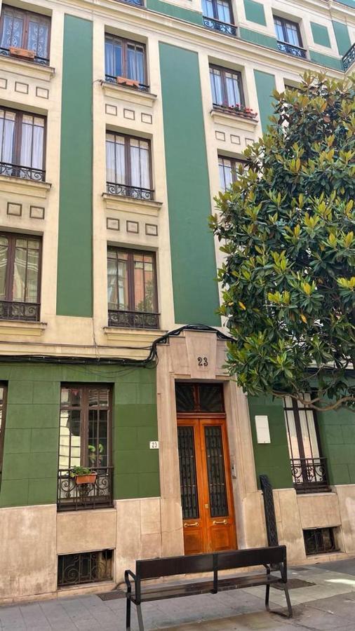 Bonito Piso En Gijon Centro Playa Apartment Exterior foto